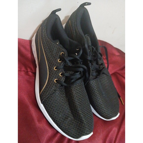 PUMA Carson  Low Running Shoes GS Black Gold Size 8.5 Womans - Picture 1 of 9